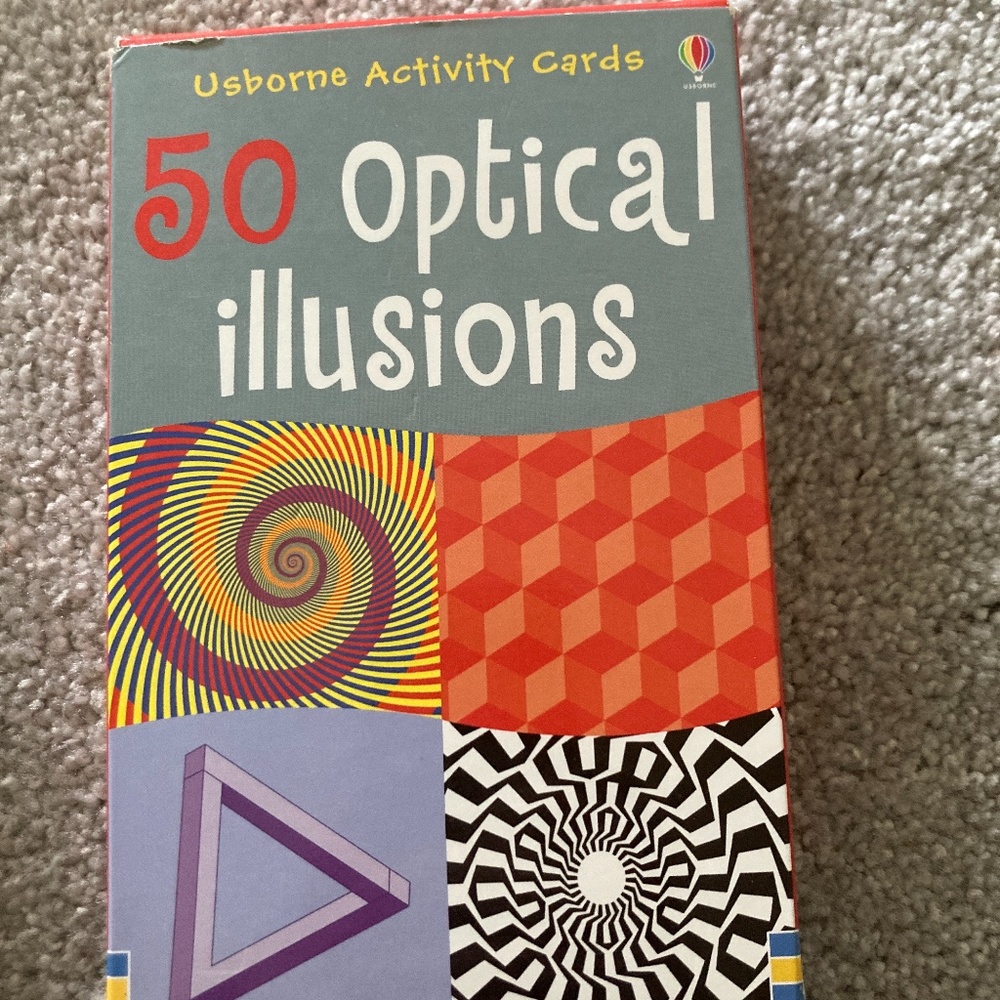 50 Optical Illusions cards